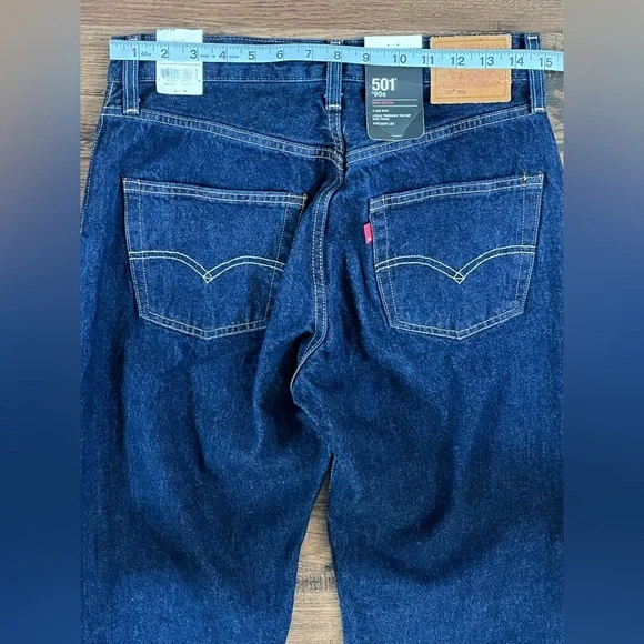 Levi’s Premium 501 90s Straight Leg Selvedge Jeans ‘Blue’ size wmns W27xL36